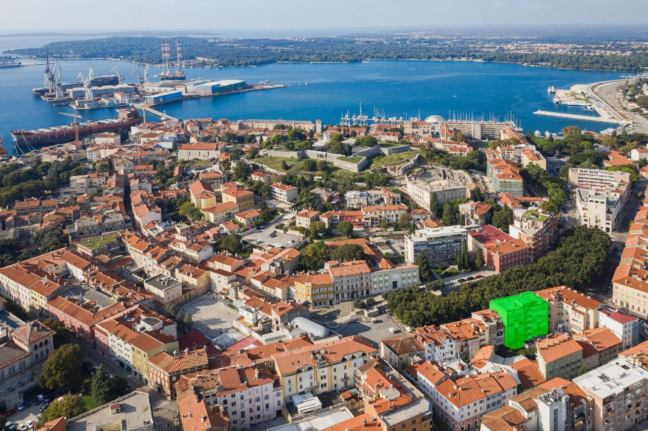 Giardini Penthouse Apartment Pula Buitenkant foto